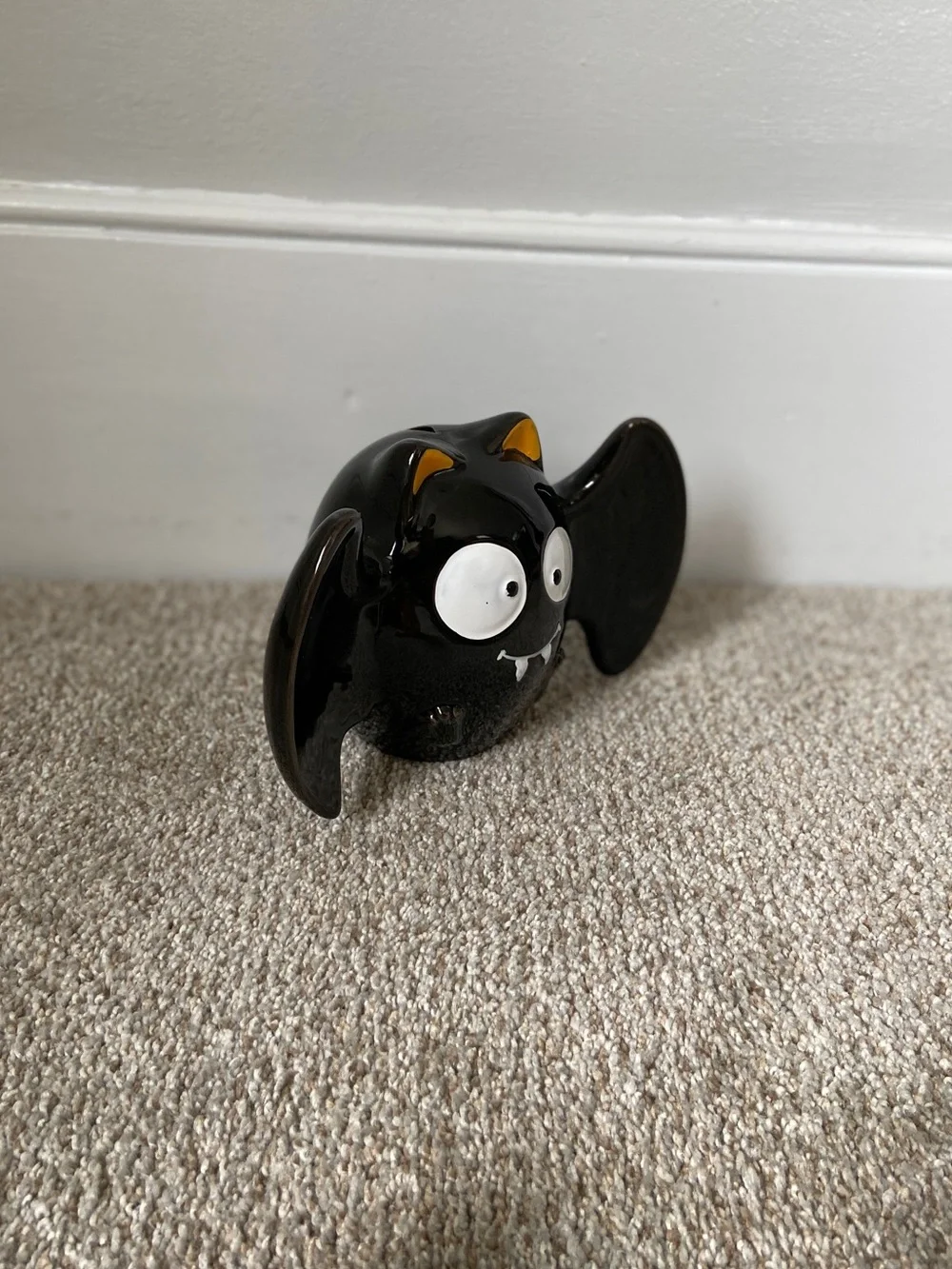 NWOT Ceramic Bat Halloween Decor TJ Maxx